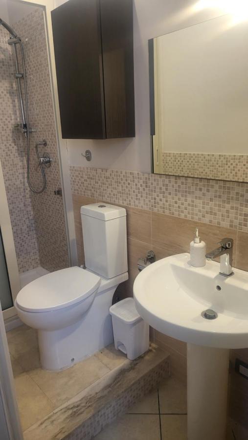 Appartement Chalaro' Apartament à Catane Extérieur photo