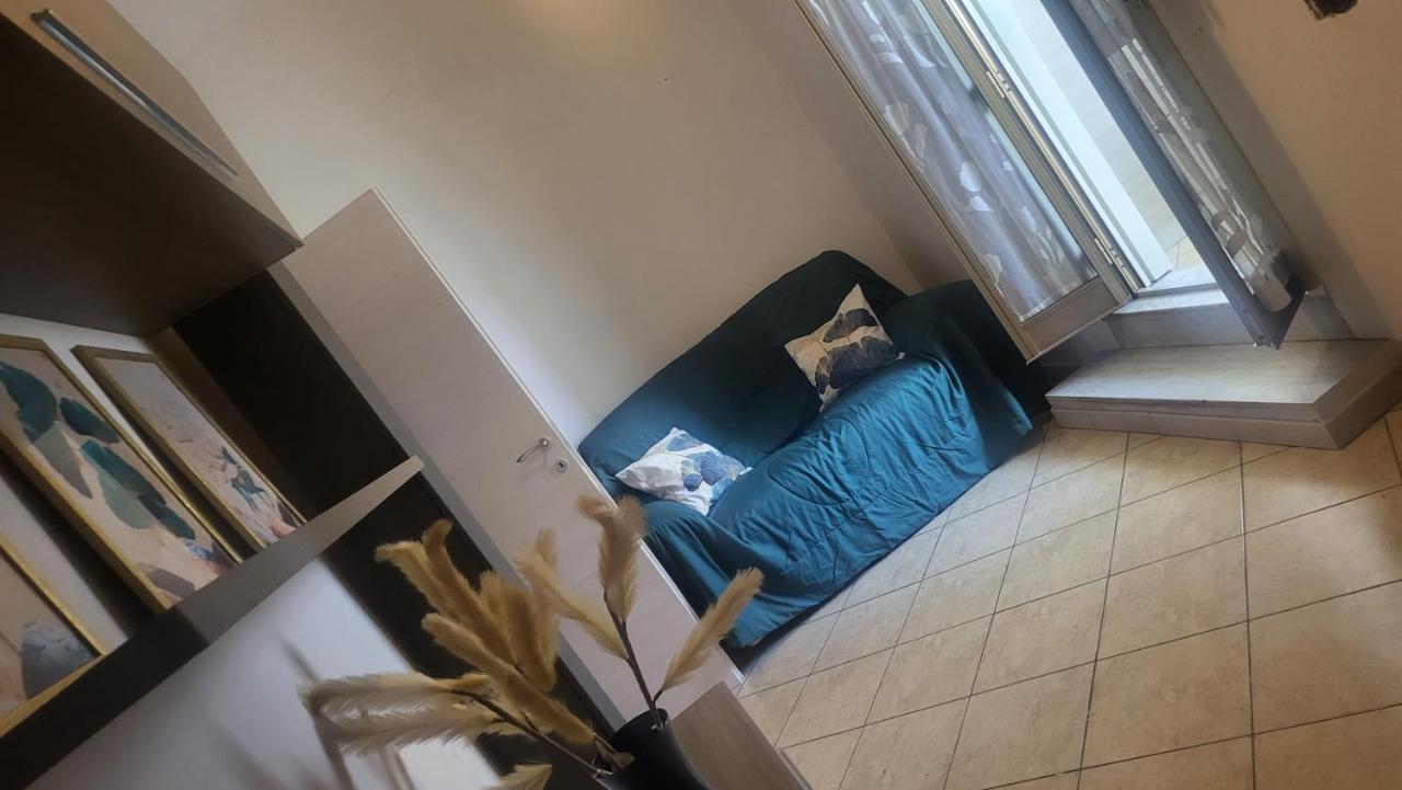 Appartement Chalaro' Apartament à Catane Extérieur photo