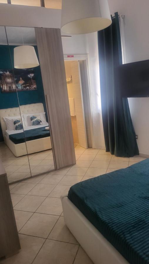 Appartement Chalaro' Apartament à Catane Extérieur photo